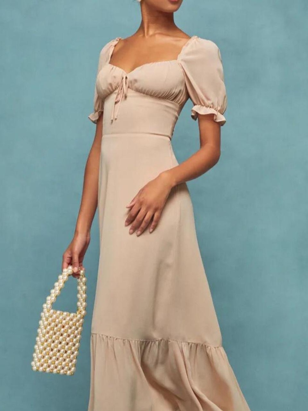 Reformation Cabernet Dress Size 4 Champagne Midi Length $278
